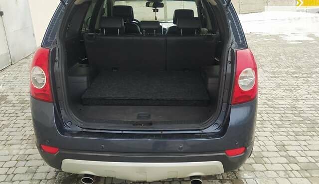 Сірий Шевроле Каптіва, об'ємом двигуна 2.4 л та пробігом 253 тис. км за 6800 $, фото 7 на Automoto.ua