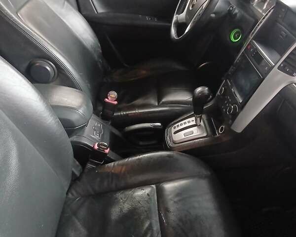 Серый Шевроле Каптива, объемом двигателя 3.2 л и пробегом 253 тыс. км за 6400 $, фото 6 на Automoto.ua