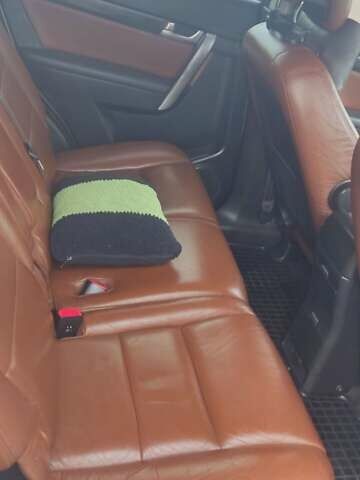 Серый Шевроле Каптива, объемом двигателя 1.99 л и пробегом 240 тыс. км за 7950 $, фото 11 на Automoto.ua