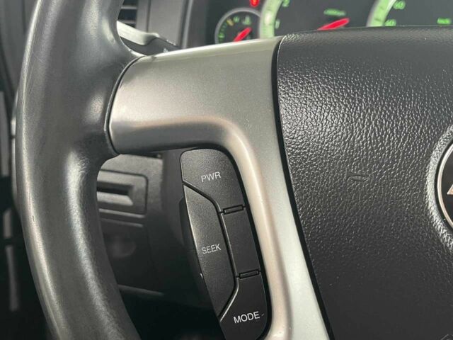 Серый Шевроле Каптива, объемом двигателя 2 л и пробегом 218 тыс. км за 8699 $, фото 14 на Automoto.ua