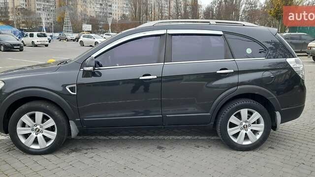 Серый Шевроле Каптива, объемом двигателя 2 л и пробегом 79 тыс. км за 7800 $, фото 5 на Automoto.ua