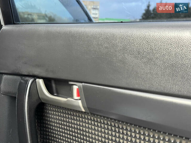 Шевроле Каптива 2009 в Ровно на Automoto.ua Серый Шевроле Каптива, объемом двигателя 2.4 л и пробегом 209 тыс. км за 6999 $, фото 61 на Automoto.ua