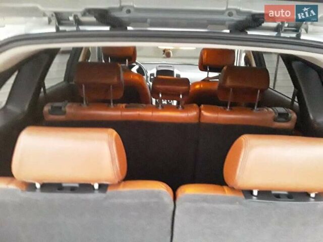 Серый Шевроле Каптива, объемом двигателя 2.4 л и пробегом 210 тыс. км за 8200 $, фото 6 на Automoto.ua