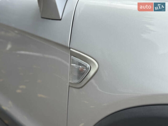 Серый Шевроле Каптива, объемом двигателя 2.41 л и пробегом 209 тыс. км за 6999 $, фото 29 на Automoto.ua