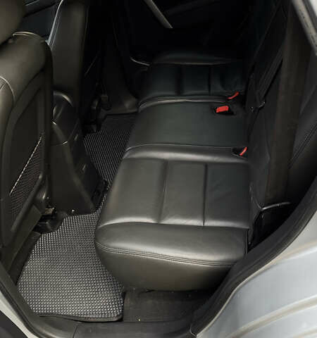 Серый Шевроле Каптива, объемом двигателя 1.99 л и пробегом 159 тыс. км за 9600 $, фото 14 на Automoto.ua