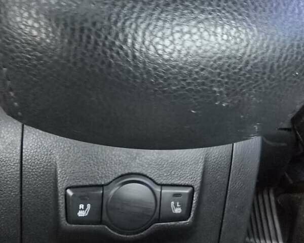 Сірий Шевроле Каптіва, об'ємом двигуна 2.4 л та пробігом 176 тис. км за 8999 $, фото 23 на Automoto.ua