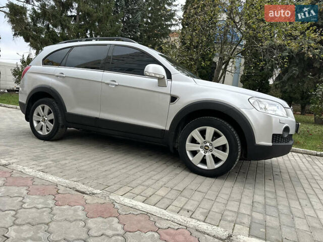 Шевроле Каптива 2010 в Каменце-Подольском на Automoto.ua Серый Шевроле Каптива, объемом двигателя 2.41 л и пробегом 181 тыс. км за 9450 $, фото 23 на Automoto.ua