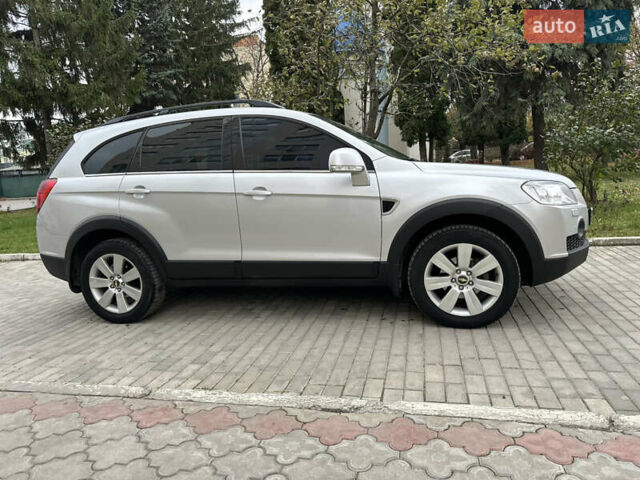 Шевроле Каптива 2010 в Каменце-Подольском на Automoto.ua Серый Шевроле Каптива, объемом двигателя 2.41 л и пробегом 181 тыс. км за 9450 $, фото 24 на Automoto.ua