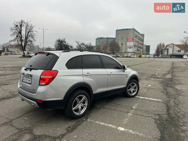 Серый Шевроле Каптива, объемом двигателя 2.41 л и пробегом 223 тыс. км за 9400 $, фото 9 на Automoto.ua