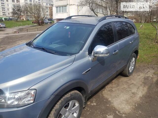 Сірий Шевроле Каптіва, об'ємом двигуна 2.2 л та пробігом 282 тис. км за 9500 $, фото 40 на Automoto.ua