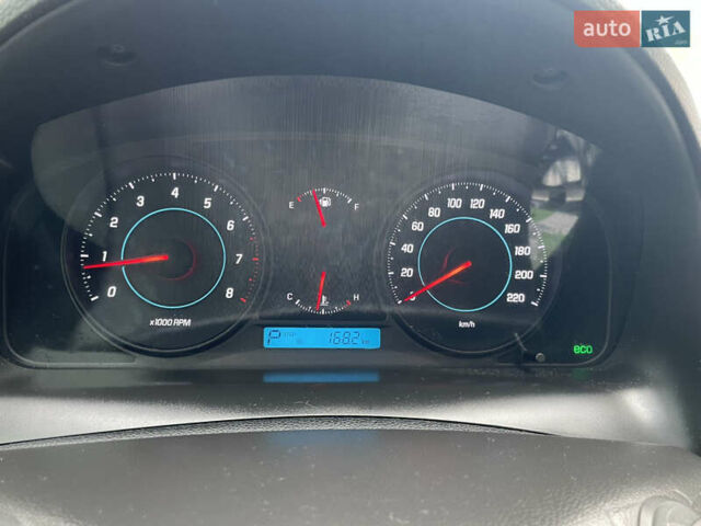 Серый Шевроле Каптива, объемом двигателя 2.38 л и пробегом 250 тыс. км за 10800 $, фото 6 на Automoto.ua