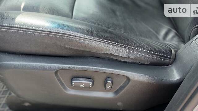 Сірий Шевроле Каптіва, об'ємом двигуна 2.23 л та пробігом 215 тис. км за 10800 $, фото 8 на Automoto.ua