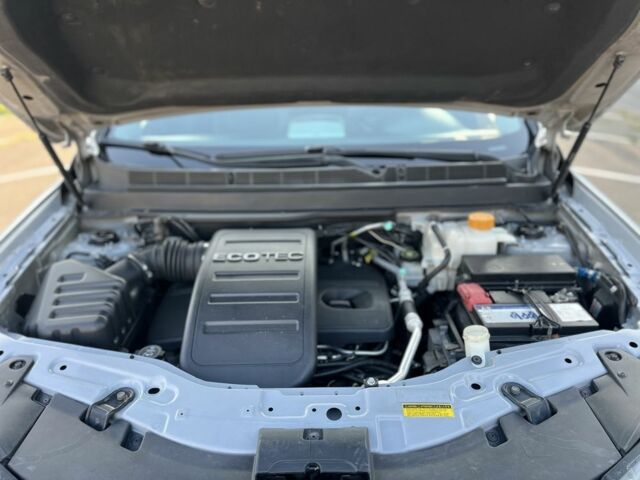 Сірий Шевроле Каптіва, об'ємом двигуна 2.4 л та пробігом 191 тис. км за 9000 $, фото 7 на Automoto.ua