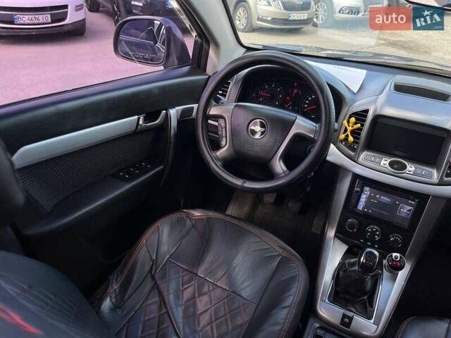 Серый Шевроле Каптива, объемом двигателя 2.2 л и пробегом 208 тыс. км за 10490 $, фото 25 на Automoto.ua