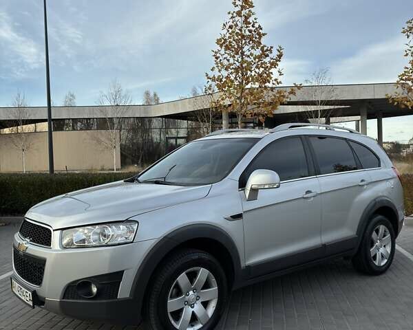 Серый Шевроле Каптива, объемом двигателя 2.38 л и пробегом 117 тыс. км за 11900 $, фото 5 на Automoto.ua