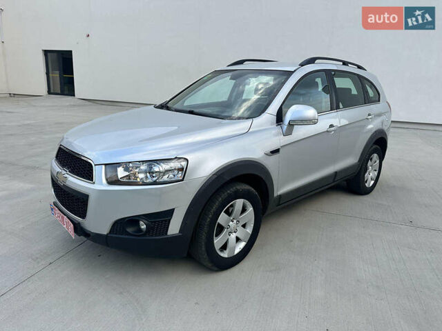 Серый Шевроле Каптива, объемом двигателя 2.2 л и пробегом 199 тыс. км за 10400 $, фото 3 на Automoto.ua
