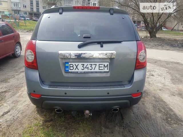 Сірий Шевроле Каптіва, об'ємом двигуна 2.2 л та пробігом 282 тис. км за 9500 $, фото 43 на Automoto.ua