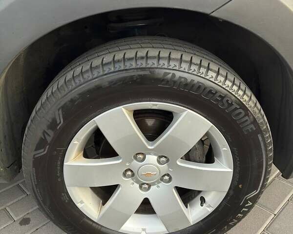 Серый Шевроле Каптива, объемом двигателя 2.38 л и пробегом 117 тыс. км за 11900 $, фото 9 на Automoto.ua