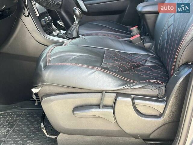 Серый Шевроле Каптива, объемом двигателя 2.2 л и пробегом 208 тыс. км за 10490 $, фото 40 на Automoto.ua