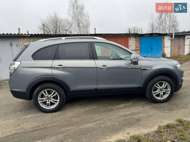 Сірий Шевроле Каптіва, об'ємом двигуна 2.2 л та пробігом 224 тис. км за 11200 $, фото 6 на Automoto.ua