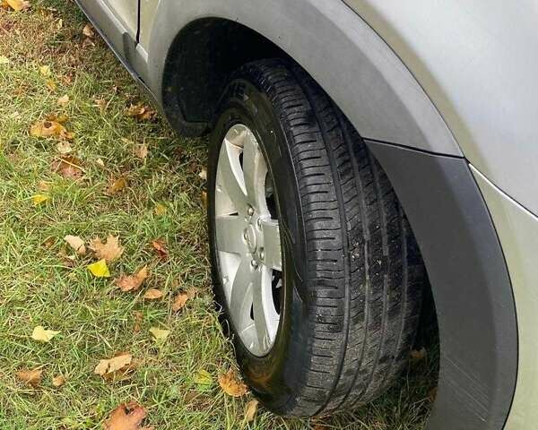 Сірий Шевроле Каптіва, об'ємом двигуна 2.4 л та пробігом 237 тис. км за 10500 $, фото 21 на Automoto.ua