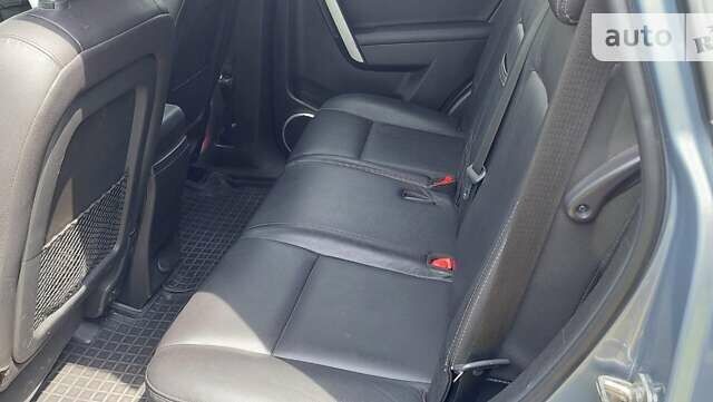 Сірий Шевроле Каптіва, об'ємом двигуна 2.23 л та пробігом 215 тис. км за 10800 $, фото 6 на Automoto.ua