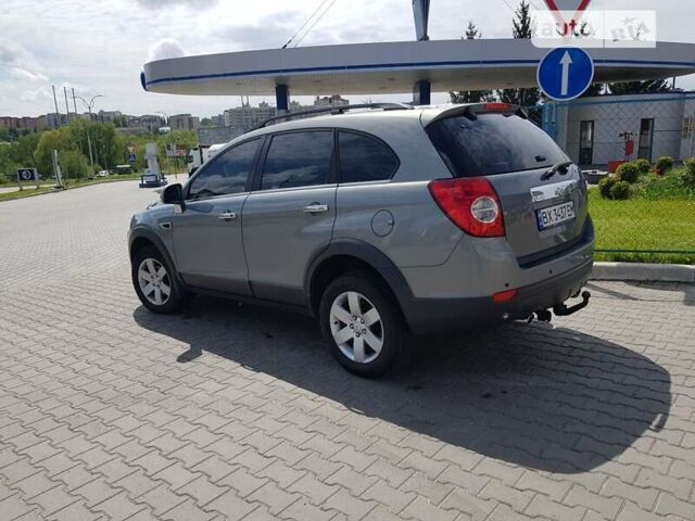 Сірий Шевроле Каптіва, об'ємом двигуна 2.2 л та пробігом 282 тис. км за 9500 $, фото 10 на Automoto.ua