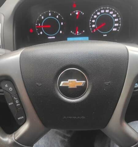 Серый Шевроле Каптива, объемом двигателя 2.23 л и пробегом 317 тыс. км за 10500 $, фото 9 на Automoto.ua