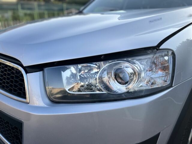 Сірий Шевроле Каптіва, об'ємом двигуна 2.4 л та пробігом 191 тис. км за 9000 $, фото 6 на Automoto.ua