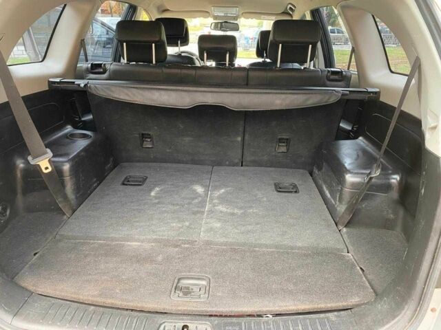 Сірий Шевроле Каптіва, об'ємом двигуна 2.4 л та пробігом 237 тис. км за 10500 $, фото 16 на Automoto.ua