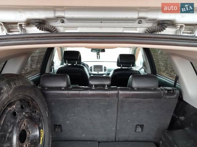Серый Шевроле Каптива, объемом двигателя 2.4 л и пробегом 174 тыс. км за 9500 $, фото 7 на Automoto.ua