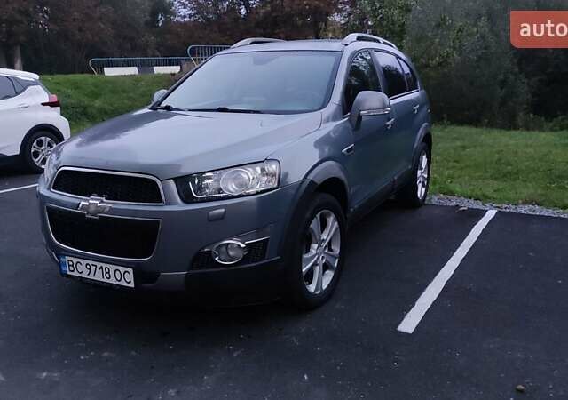 Серый Шевроле Каптива, объемом двигателя 2.2 л и пробегом 232 тыс. км за 12399 $, фото 5 на Automoto.ua