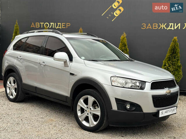 Серый Шевроле Каптива, объемом двигателя 2.2 л и пробегом 150 тыс. км за 11500 $, фото 8 на Automoto.ua