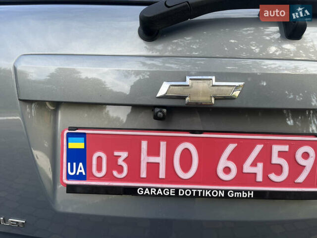 Серый Шевроле Каптива, объемом двигателя 2.2 л и пробегом 209 тыс. км за 12500 $, фото 21 на Automoto.ua