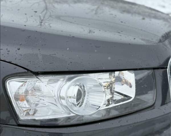 Серый Шевроле Каптива, объемом двигателя 2.2 л и пробегом 270 тыс. км за 8999 $, фото 20 на Automoto.ua