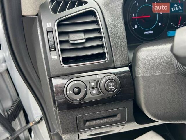 Сірий Шевроле Каптіва, об'ємом двигуна 2.2 л та пробігом 77 тис. км за 12850 $, фото 30 на Automoto.ua
