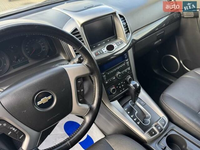 Сірий Шевроле Каптіва, об'ємом двигуна 2.2 л та пробігом 212 тис. км за 10900 $, фото 11 на Automoto.ua
