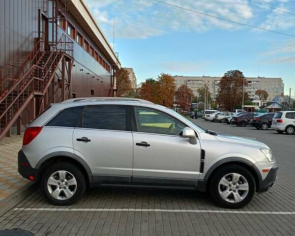 Серый Шевроле Каптива, объемом двигателя 2.4 л и пробегом 238 тыс. км за 9000 $, фото 6 на Automoto.ua