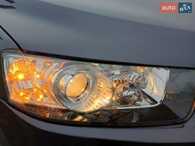 Серый Шевроле Каптива, объемом двигателя 2.2 л и пробегом 270 тыс. км за 9200 $, фото 33 на Automoto.ua