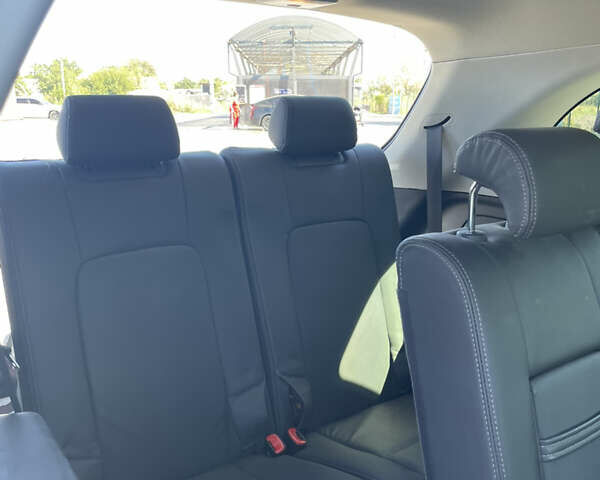 Сірий Шевроле Каптіва, об'ємом двигуна 2 л та пробігом 140 тис. км за 12500 $, фото 7 на Automoto.ua