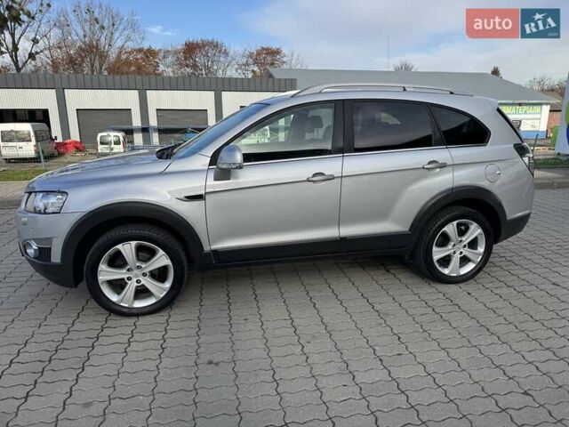 Сірий Шевроле Каптіва, об'ємом двигуна 2.2 л та пробігом 212 тис. км за 10900 $, фото 1 на Automoto.ua