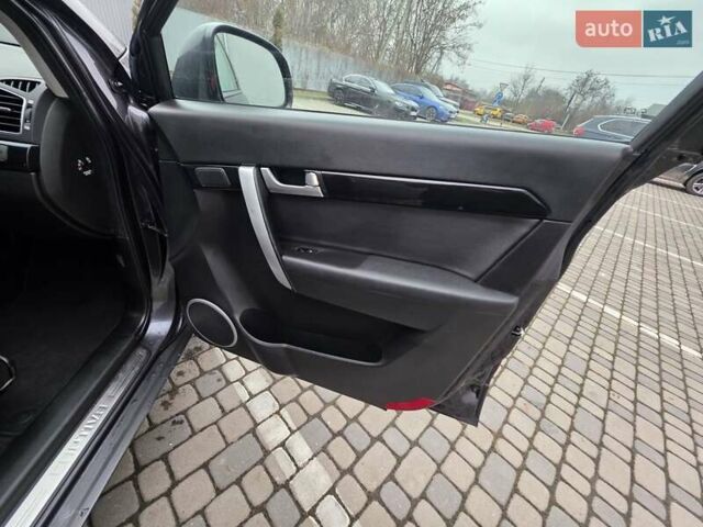 Серый Шевроле Каптива, объемом двигателя 2.2 л и пробегом 182 тыс. км за 11950 $, фото 50 на Automoto.ua