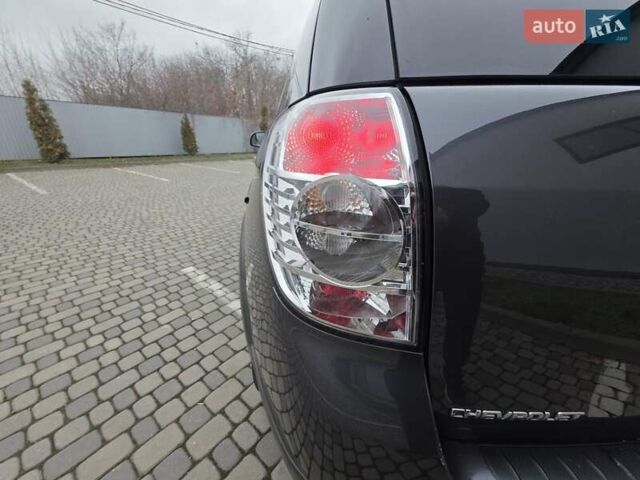 Серый Шевроле Каптива, объемом двигателя 2.2 л и пробегом 182 тыс. км за 11950 $, фото 54 на Automoto.ua