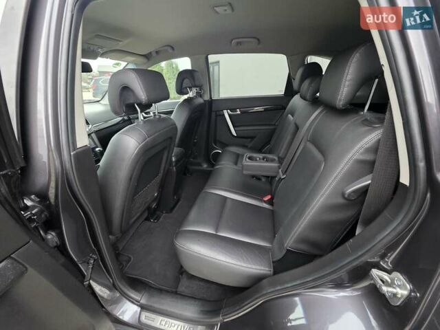 Серый Шевроле Каптива, объемом двигателя 2.2 л и пробегом 182 тыс. км за 11950 $, фото 57 на Automoto.ua