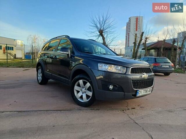 Серый Шевроле Каптива, объемом двигателя 2.23 л и пробегом 152 тыс. км за 11100 $, фото 10 на Automoto.ua
