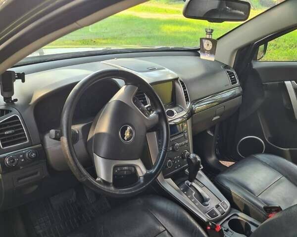 Сірий Шевроле Каптіва, об'ємом двигуна 2.23 л та пробігом 200 тис. км за 11300 $, фото 13 на Automoto.ua