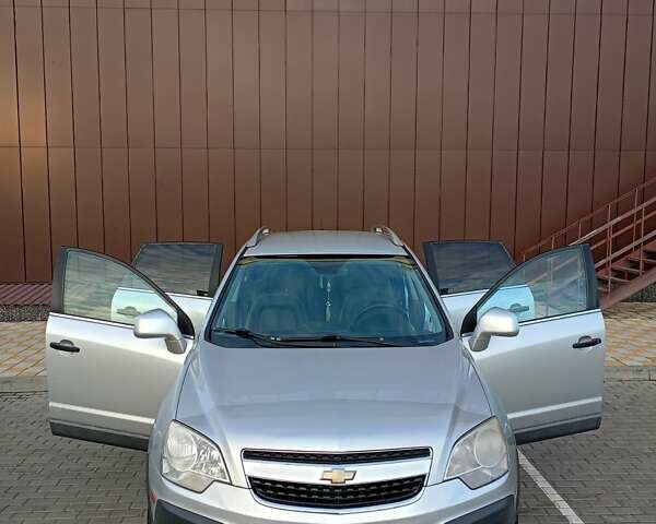 Серый Шевроле Каптива, объемом двигателя 2.4 л и пробегом 238 тыс. км за 9000 $, фото 8 на Automoto.ua