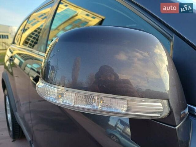 Серый Шевроле Каптива, объемом двигателя 2.23 л и пробегом 152 тыс. км за 11100 $, фото 13 на Automoto.ua