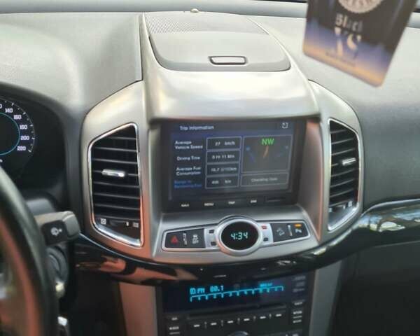 Сірий Шевроле Каптіва, об'ємом двигуна 2.23 л та пробігом 200 тис. км за 11300 $, фото 18 на Automoto.ua