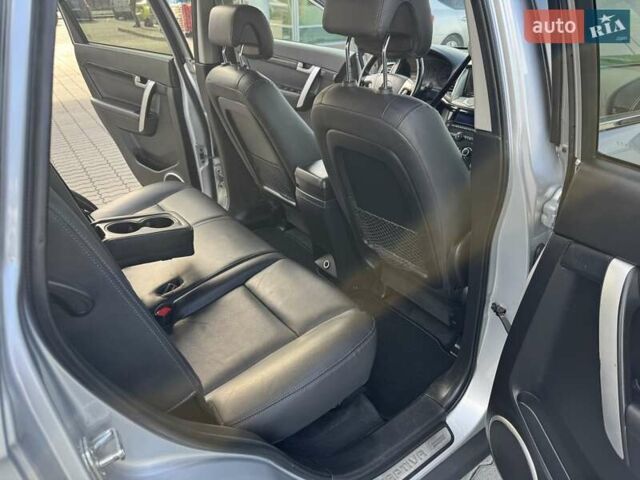 Сірий Шевроле Каптіва, об'ємом двигуна 2.2 л та пробігом 212 тис. км за 10900 $, фото 17 на Automoto.ua